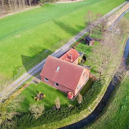 Am Nordseedeich In Alleinlage Ferienhaus Hooksiel